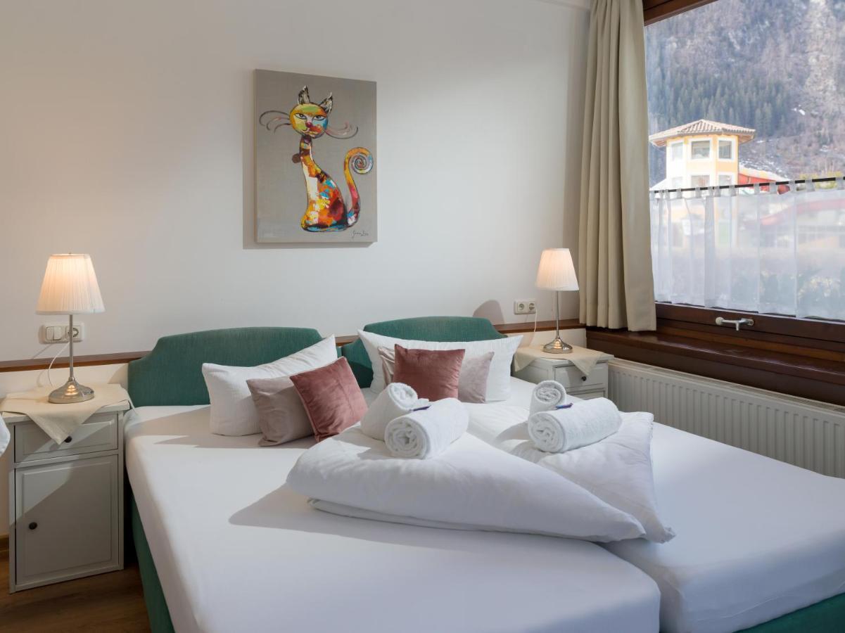 Gasthof Restaurant Waldcafe Mayrhofen Exteriér fotografie