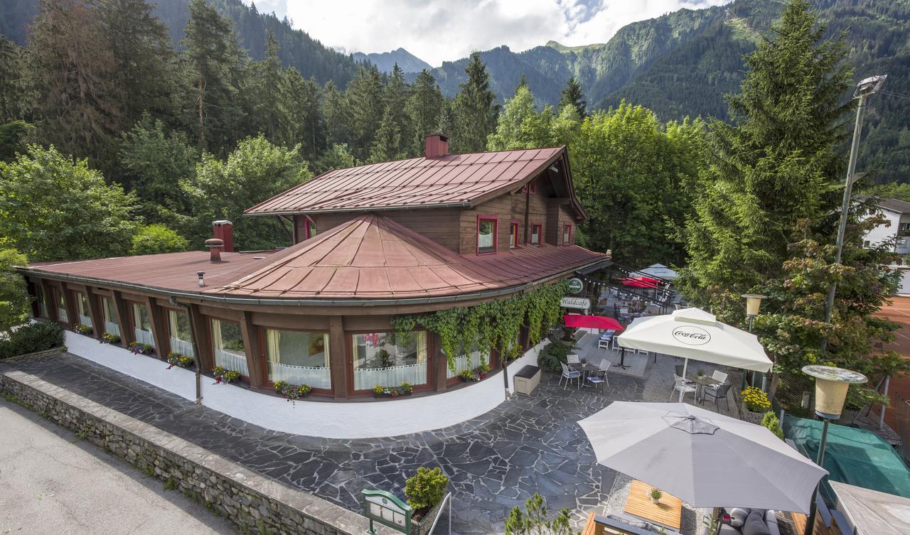 Gasthof Restaurant Waldcafe Mayrhofen Exteriér fotografie